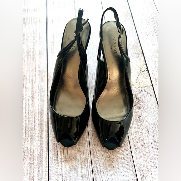 Ann Taylor peep toe slingback heels - Picture 2 of 9